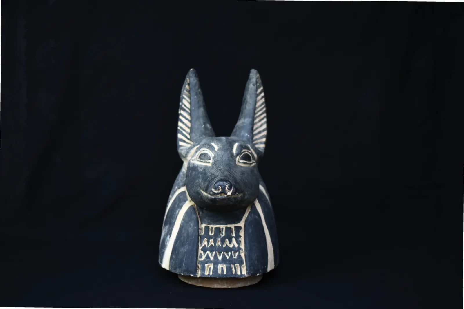Tête Anubis polystyrène effet vieilli
