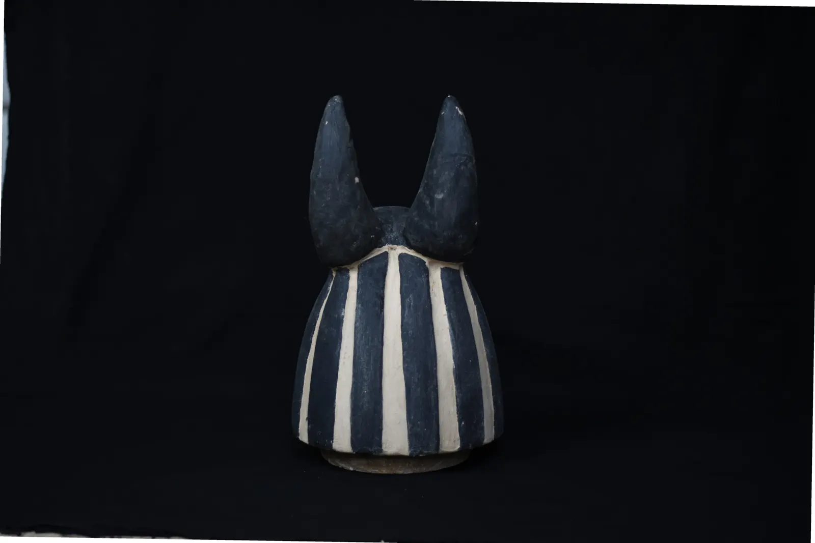 Tête Anubis polystyrène effet vieilli — vue 3